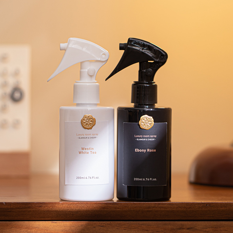 สเปรย์ปรับอากาศกำจัดกลิ่นไม่พึ - Essential Oils บทวิจารณ์และราคา